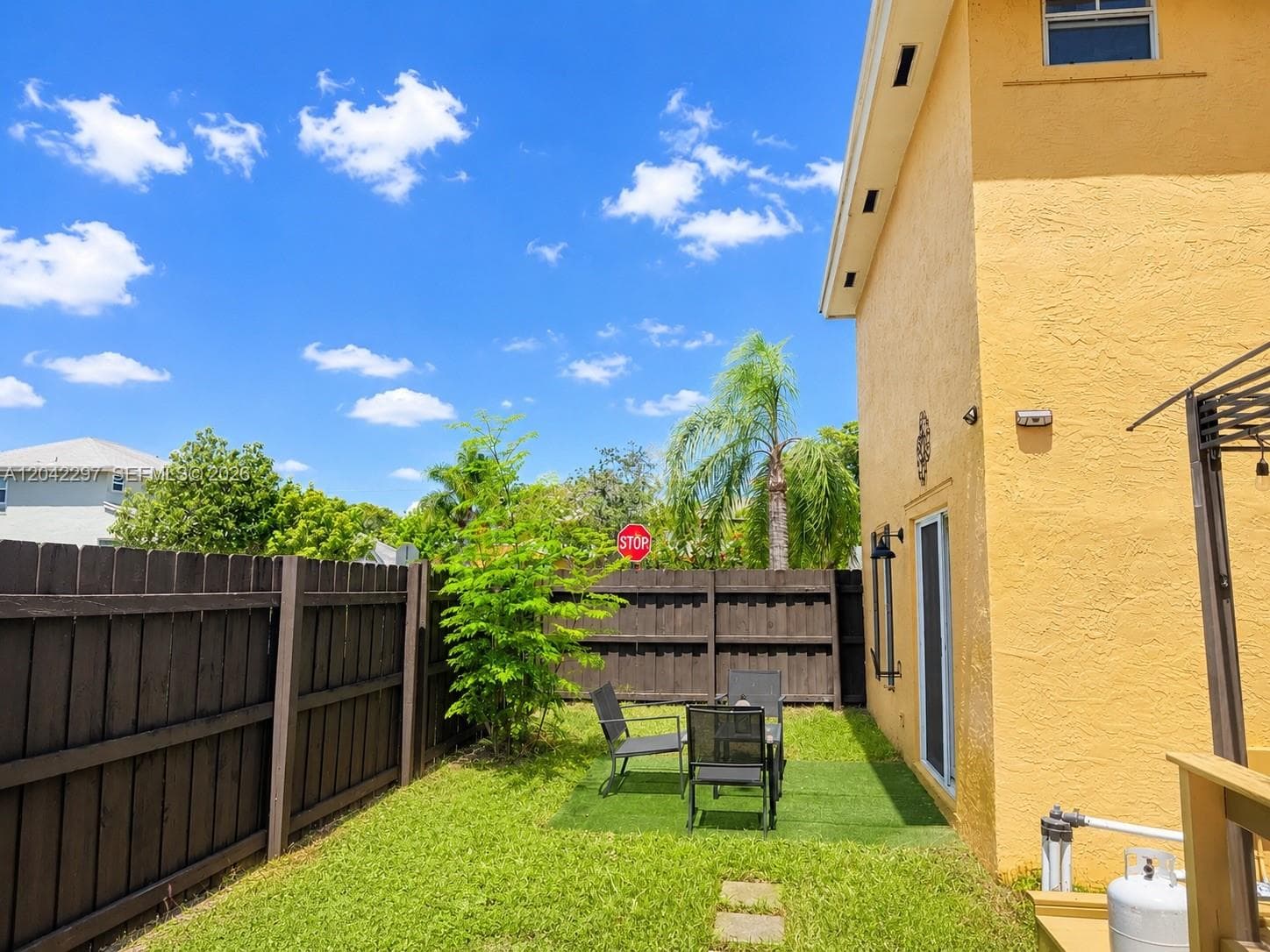 5788 Woodland Point Dr, Tamarac FL 33319 photo 4