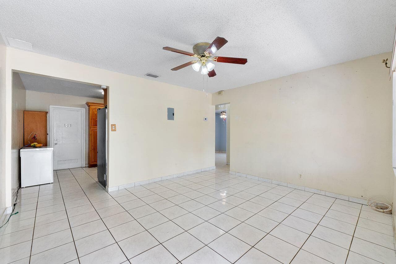 1302 SW 22nd Avenue, Fort Lauderdale FL 33312 photo 4