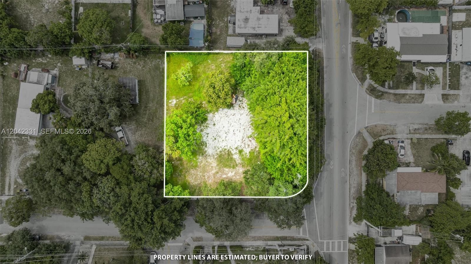 1585 NE 158th St, North Miami Beach FL 33162