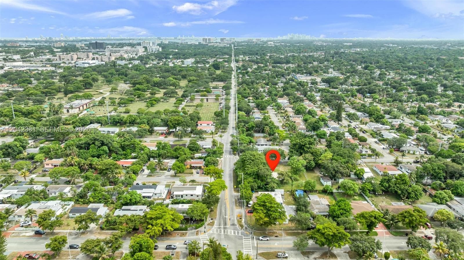 1585 NE 158th St, North Miami Beach FL 33162 photo 4