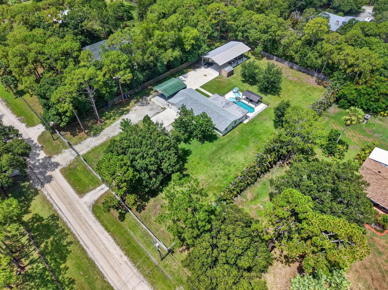 17751 127th Drive N, Jupiter FL 33478 photo 2