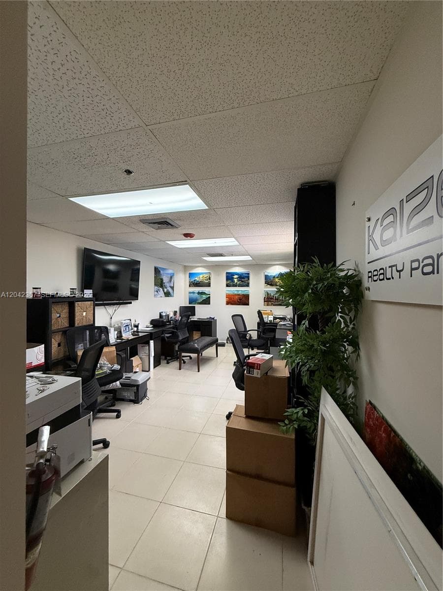 9600 NW 25th St # 4H, Doral FL 33172 photo 2