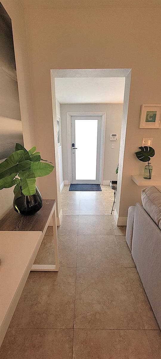 1401 NE 17th Way, Fort Lauderdale FL 33304 photo 2