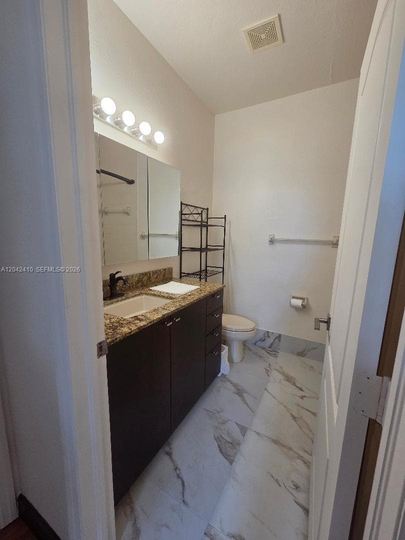 1536 SE 25th St # 207, Homestead FL 33035 photo 4