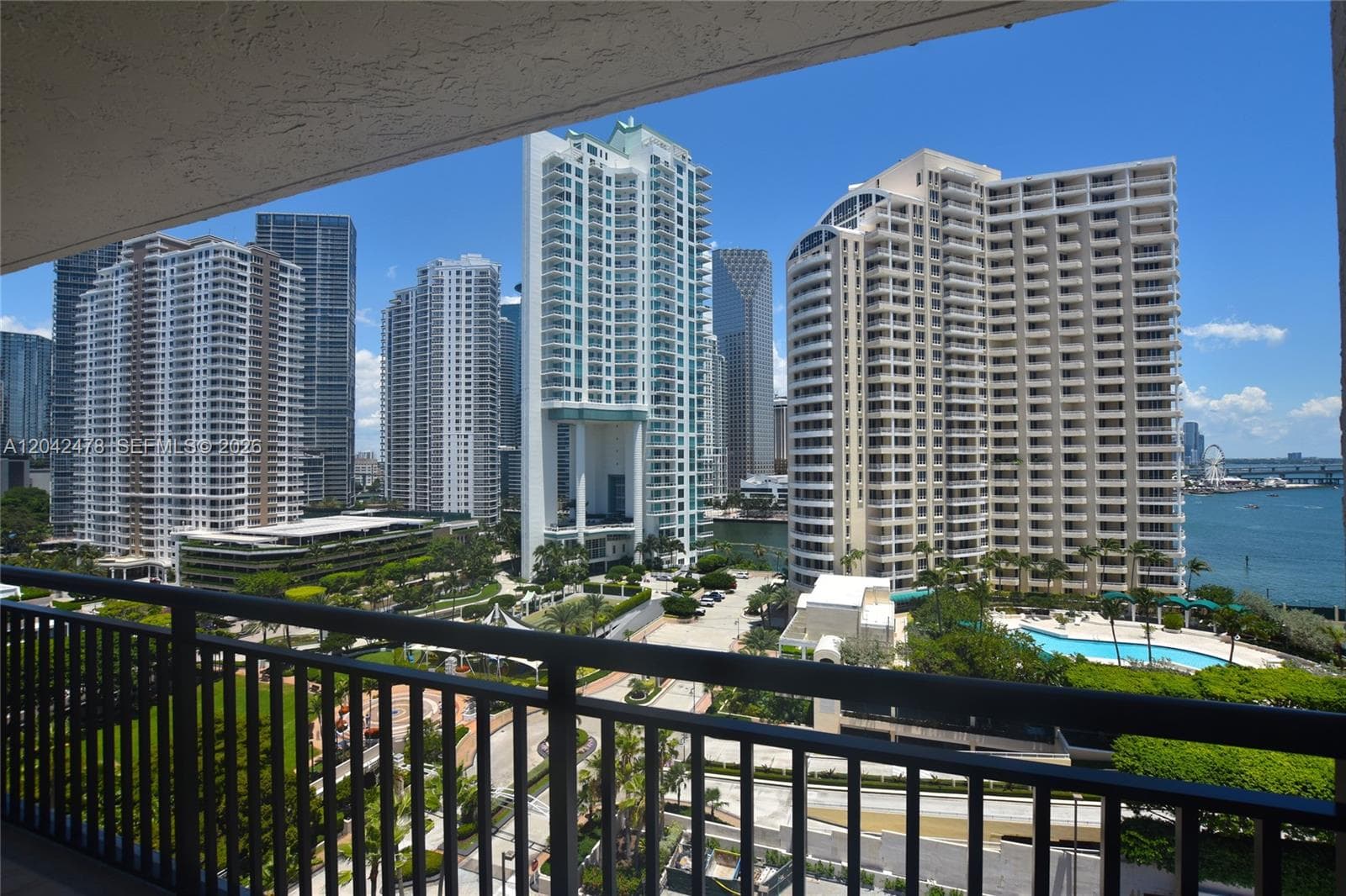 540 Brickell Key Dr # 1513, Miami FL 33131 photo 3