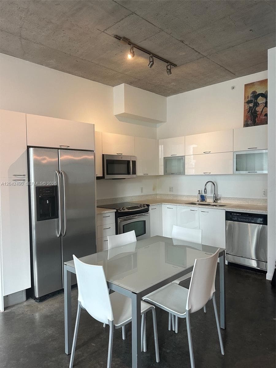 133 NE 2 AV # 1503, Miami FL 33132 photo 5