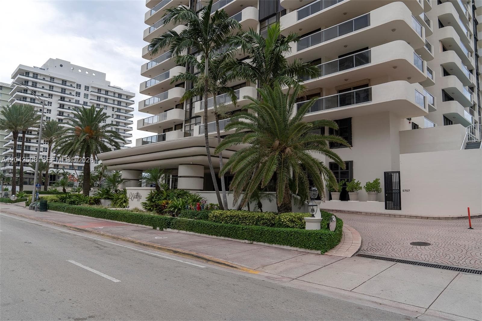 5757 Collins Ave # 1604, Miami Beach FL 33140 photo 4