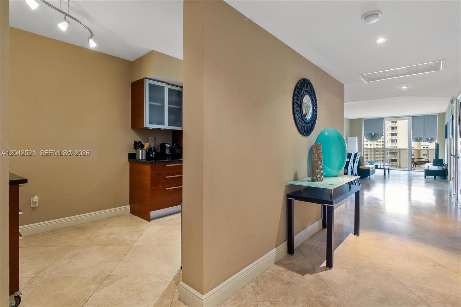 1800 S Ocean Dr # 608, Hallandale Beach FL 33009 photo 2