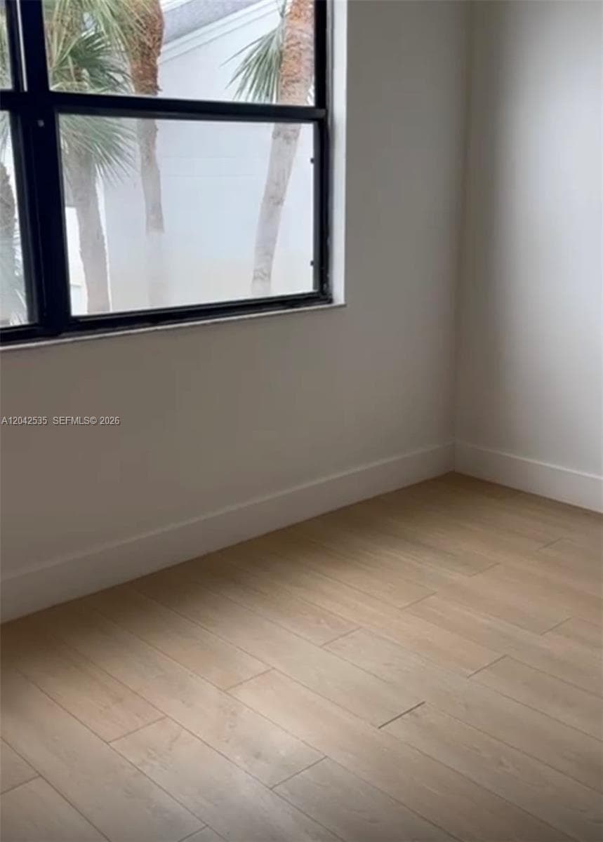 738 Executive Center Dr # 23, West Palm Beach FL 33401 photo 3