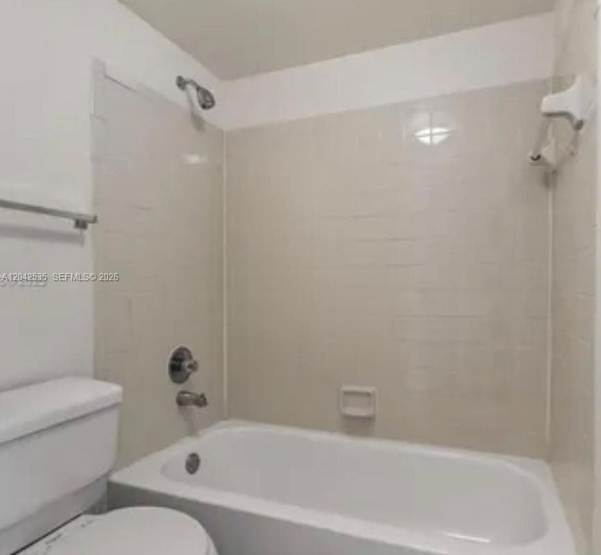 738 Executive Center Dr # 23, West Palm Beach FL 33401 photo 5