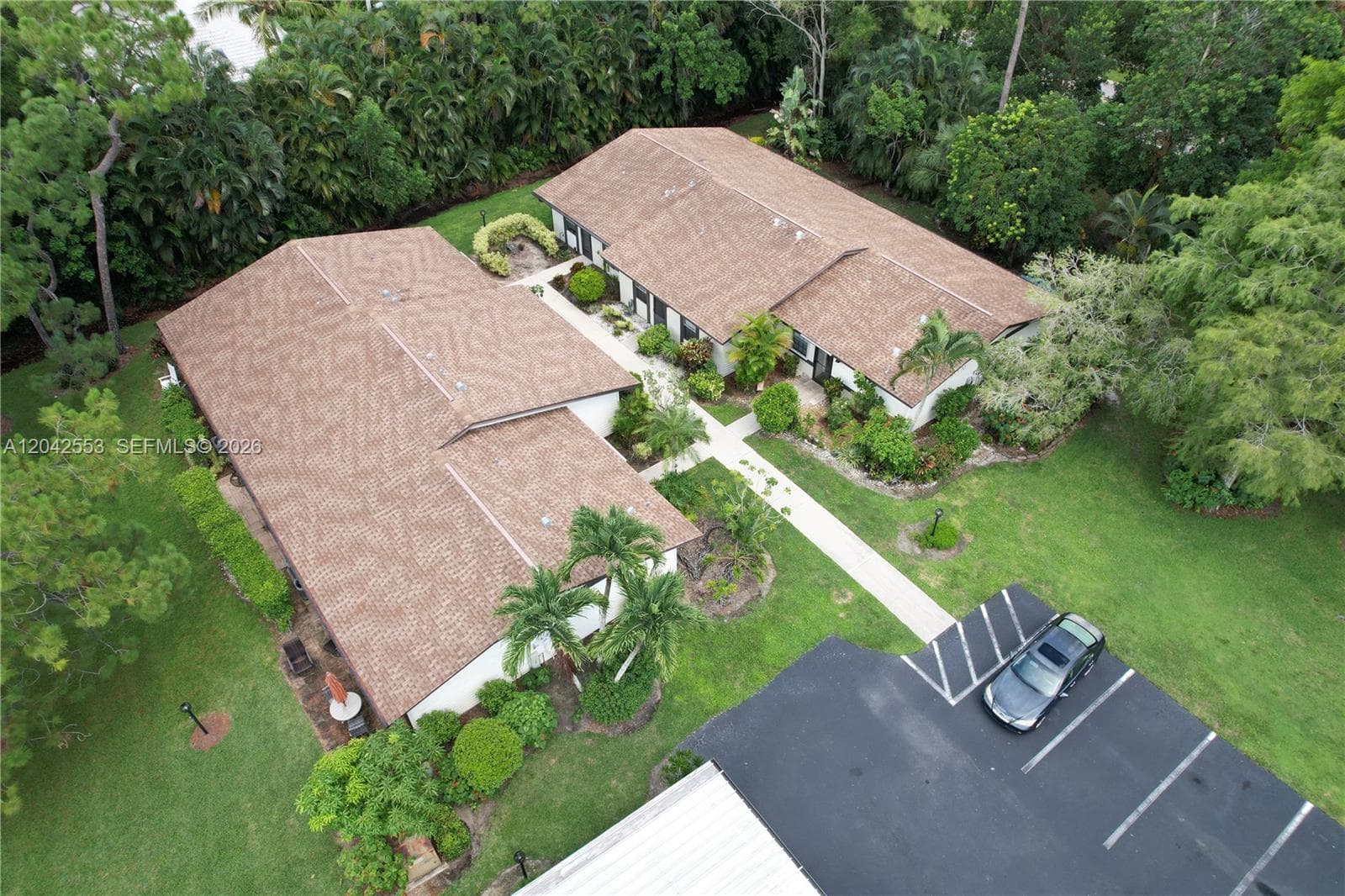1001 Pine Isle Ln # 1001, Naples FL 34112 photo 3