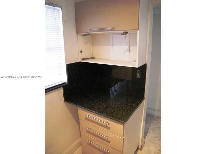 701 Euclid Ave # 403, Miami Beach FL 33139 photo 3