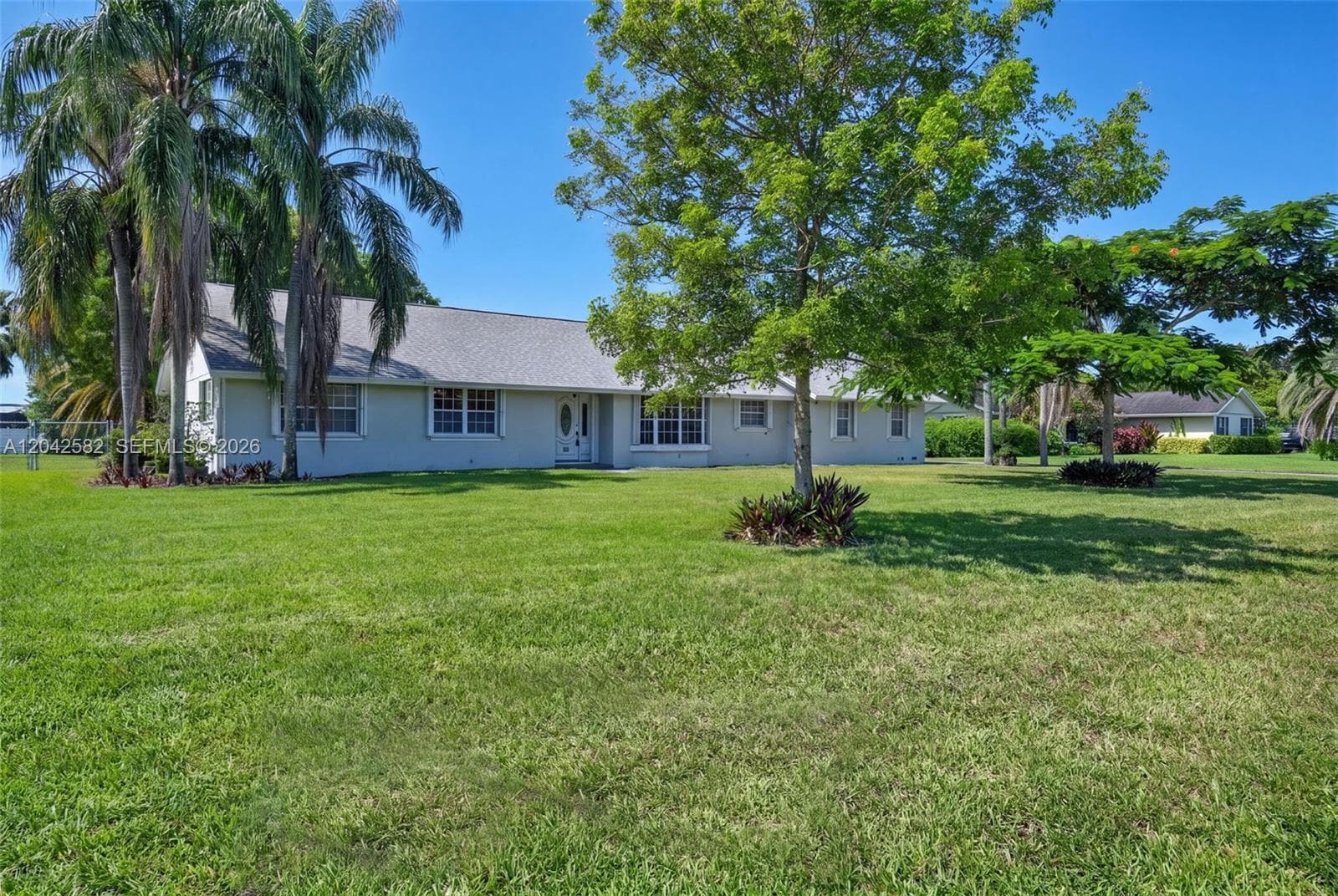 1728 NW 20th St, Homestead FL 33030 photo 4
