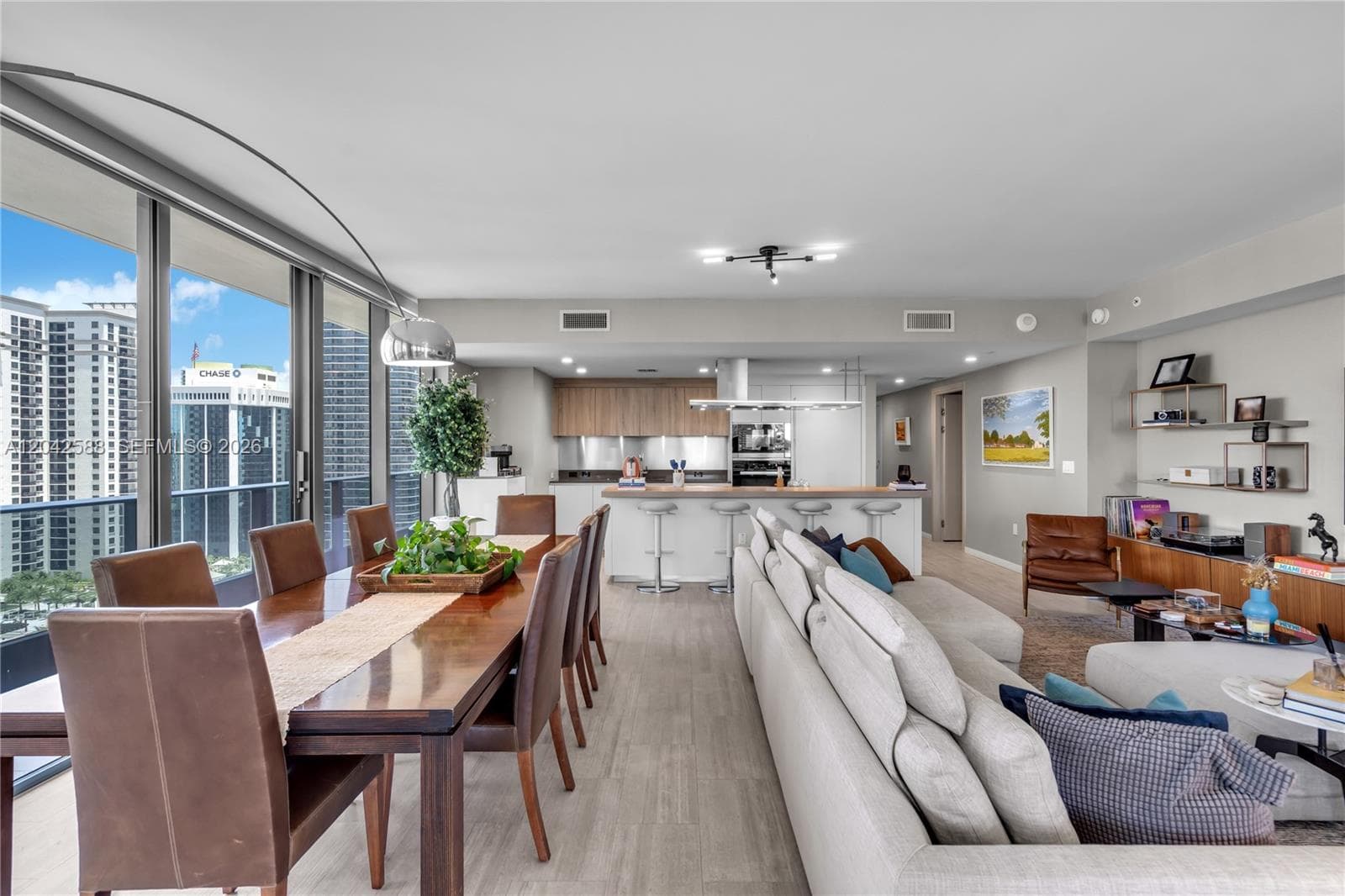 1000 Brickell Plz # 2402, Miami FL 33131 photo 3