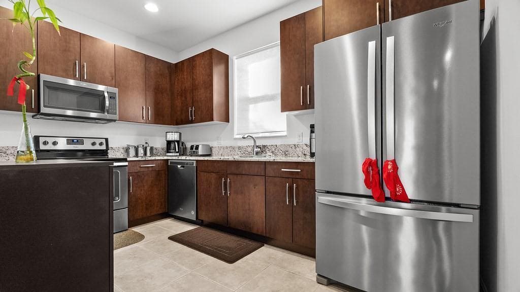 6989 Pines Circle # Gg 39, Coconut Creek FL 33073 photo 3