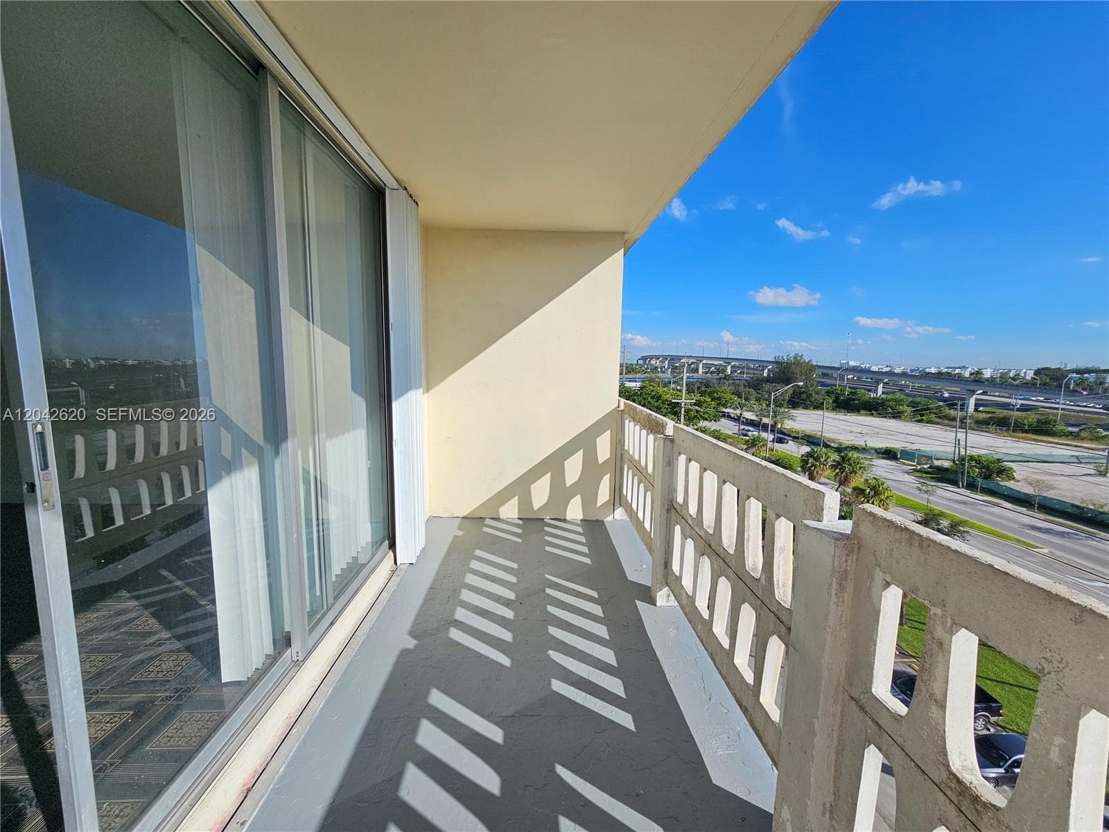 15600 NW 7th Ave # 704, Miami FL 33169 photo 4