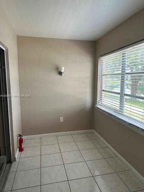 251 NE 187th St # 809, Miami, FL 33179 photo 5