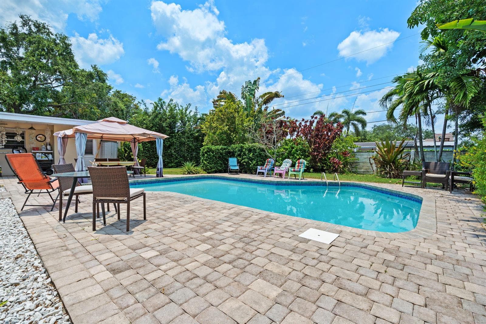 4921 Jackson Street, Hollywood FL 33021 photo 2