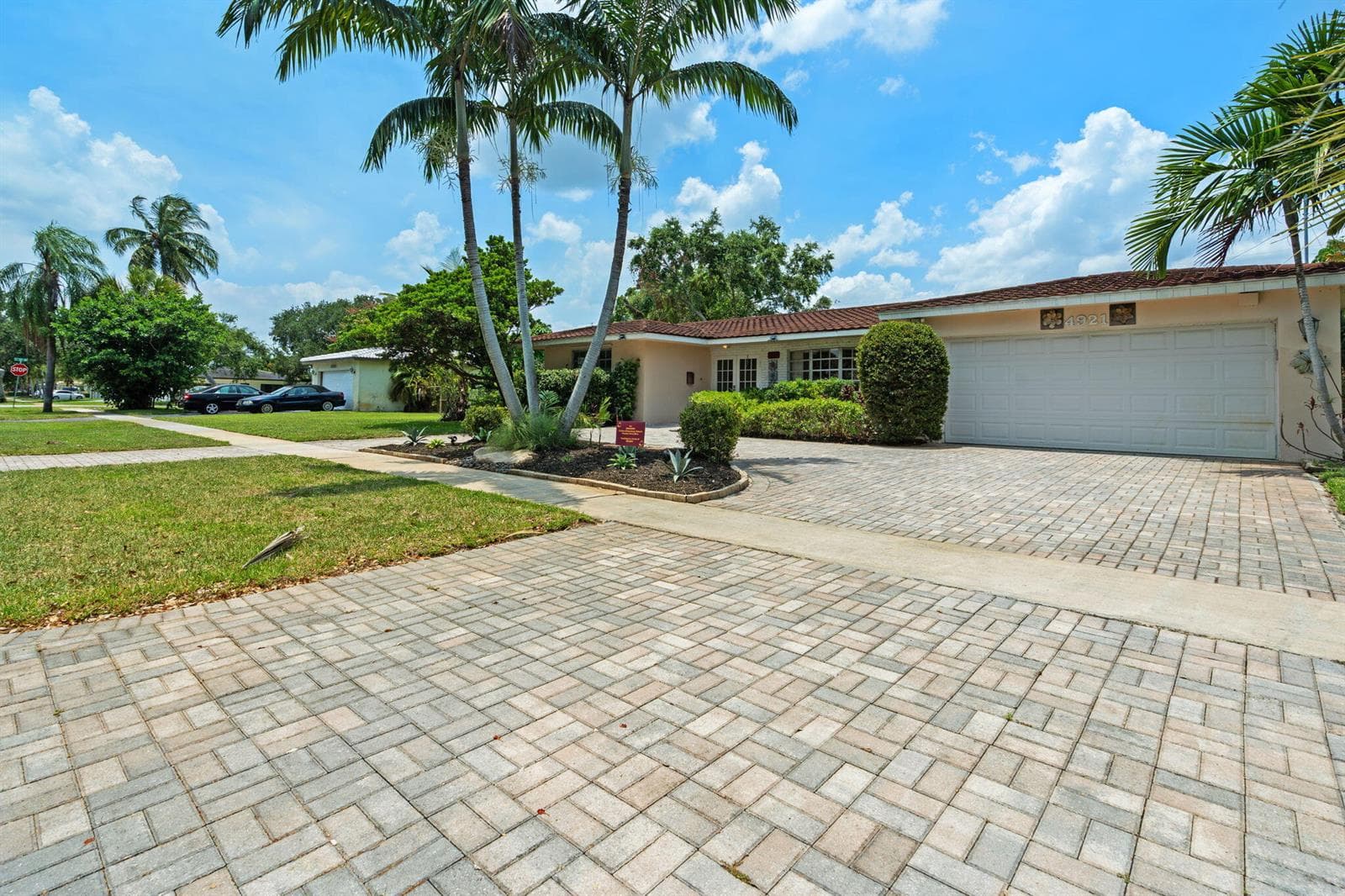 4921 Jackson Street, Hollywood FL 33021 photo 5