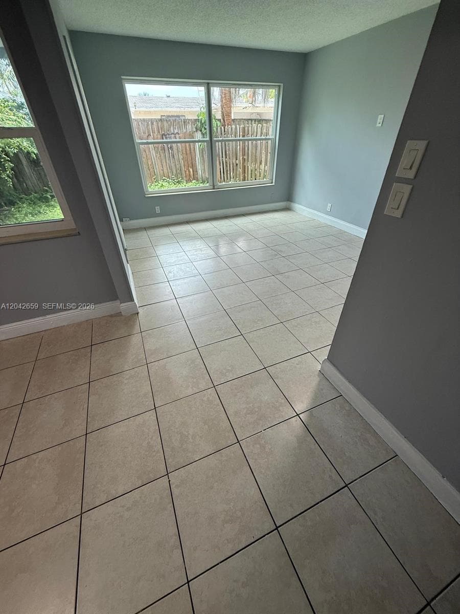 6595 Boulevard Of Champions # 6595, North Lauderdale FL 33068 photo 5