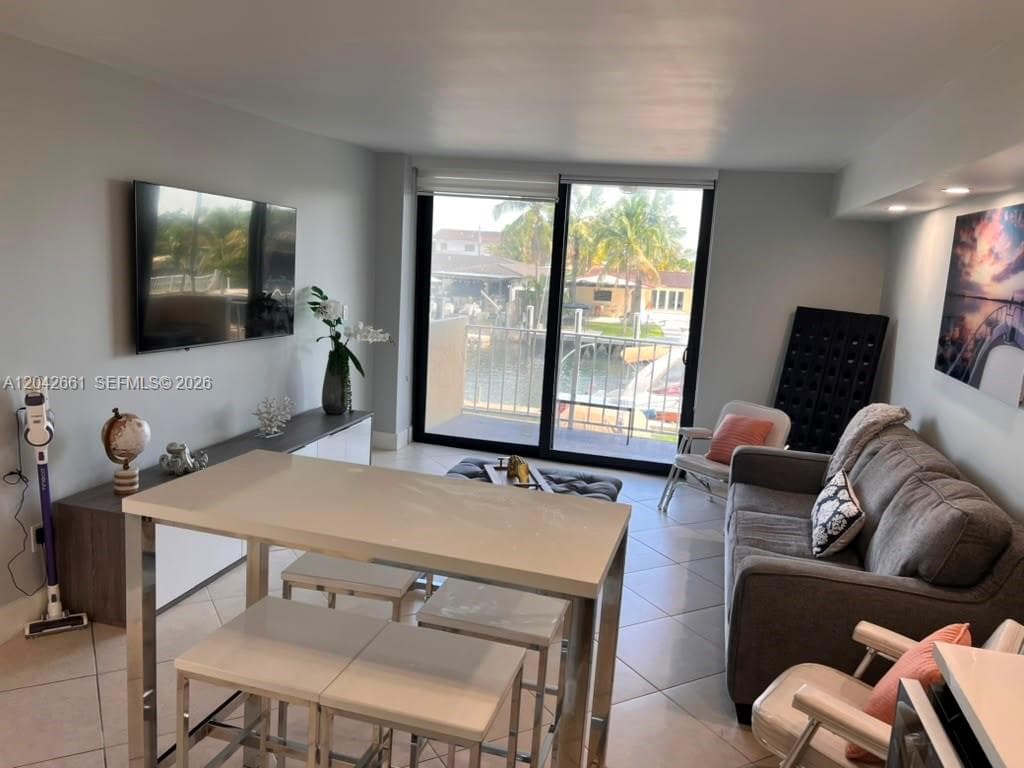 2350 NE 135th St # 209, North Miami FL 33181 photo 5