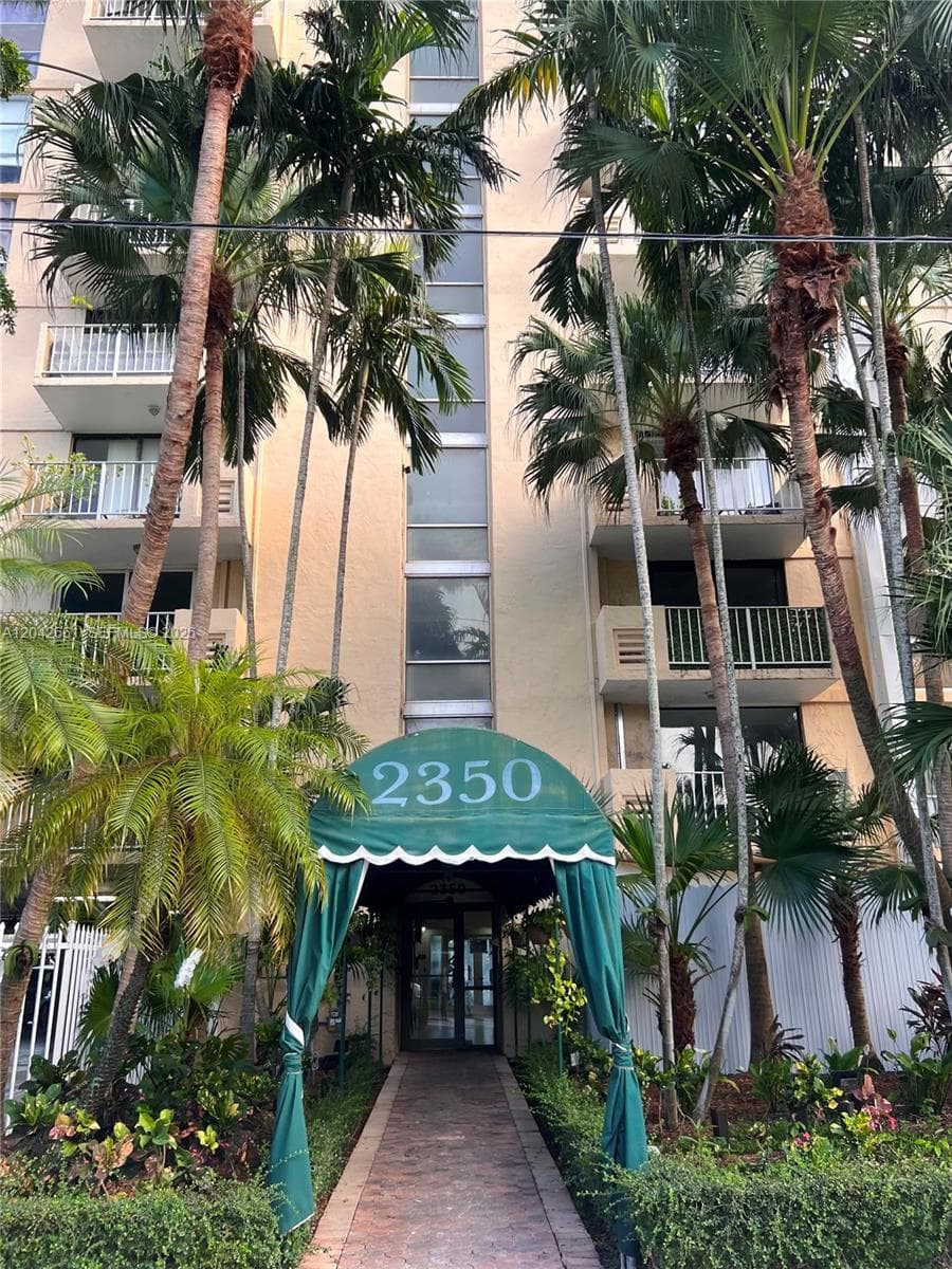 2350 NE 135th St # 209, North Miami FL 33181 photo 3