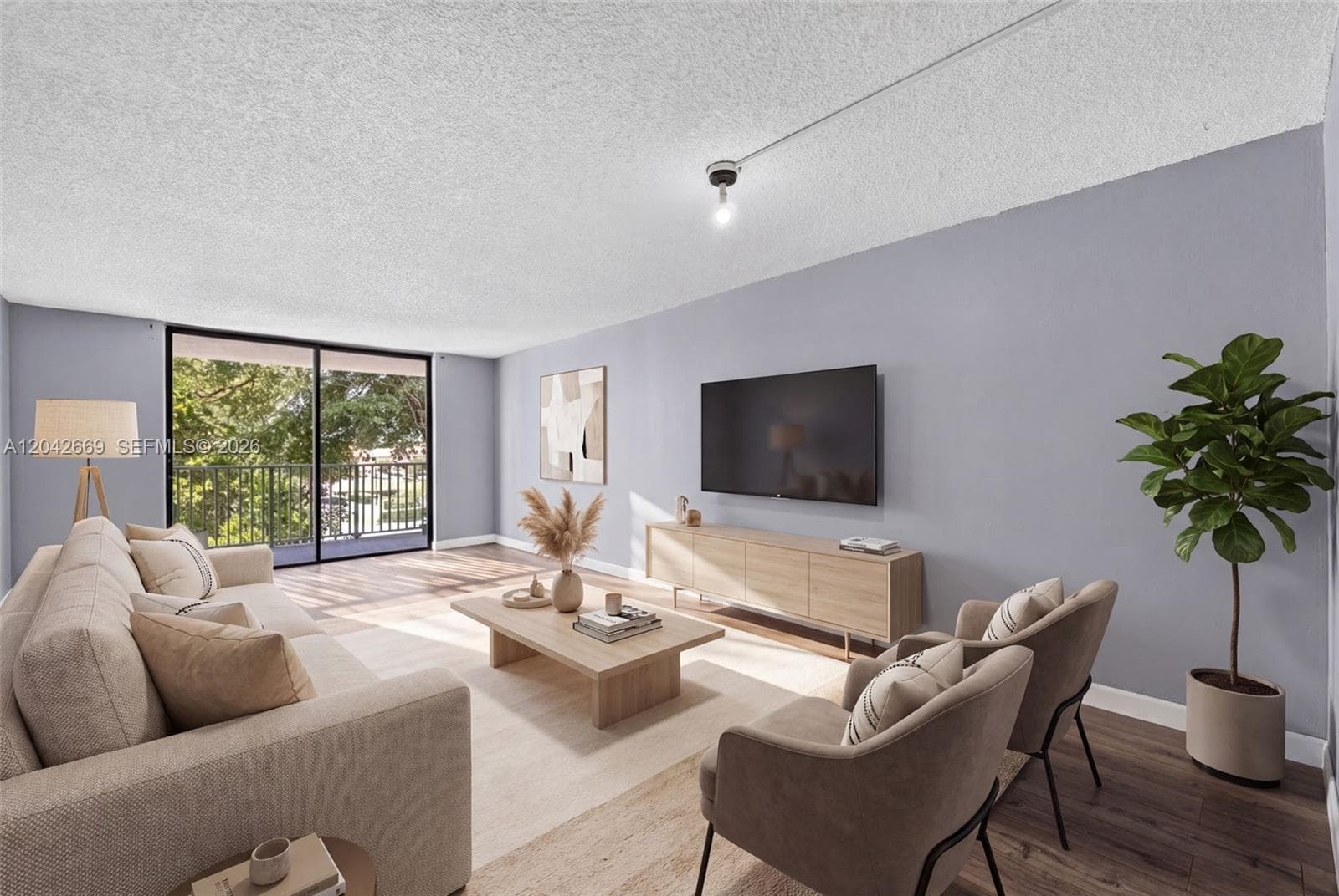 6190 Woodlands Blvd # 316, Tamarac FL 33319 photo 2