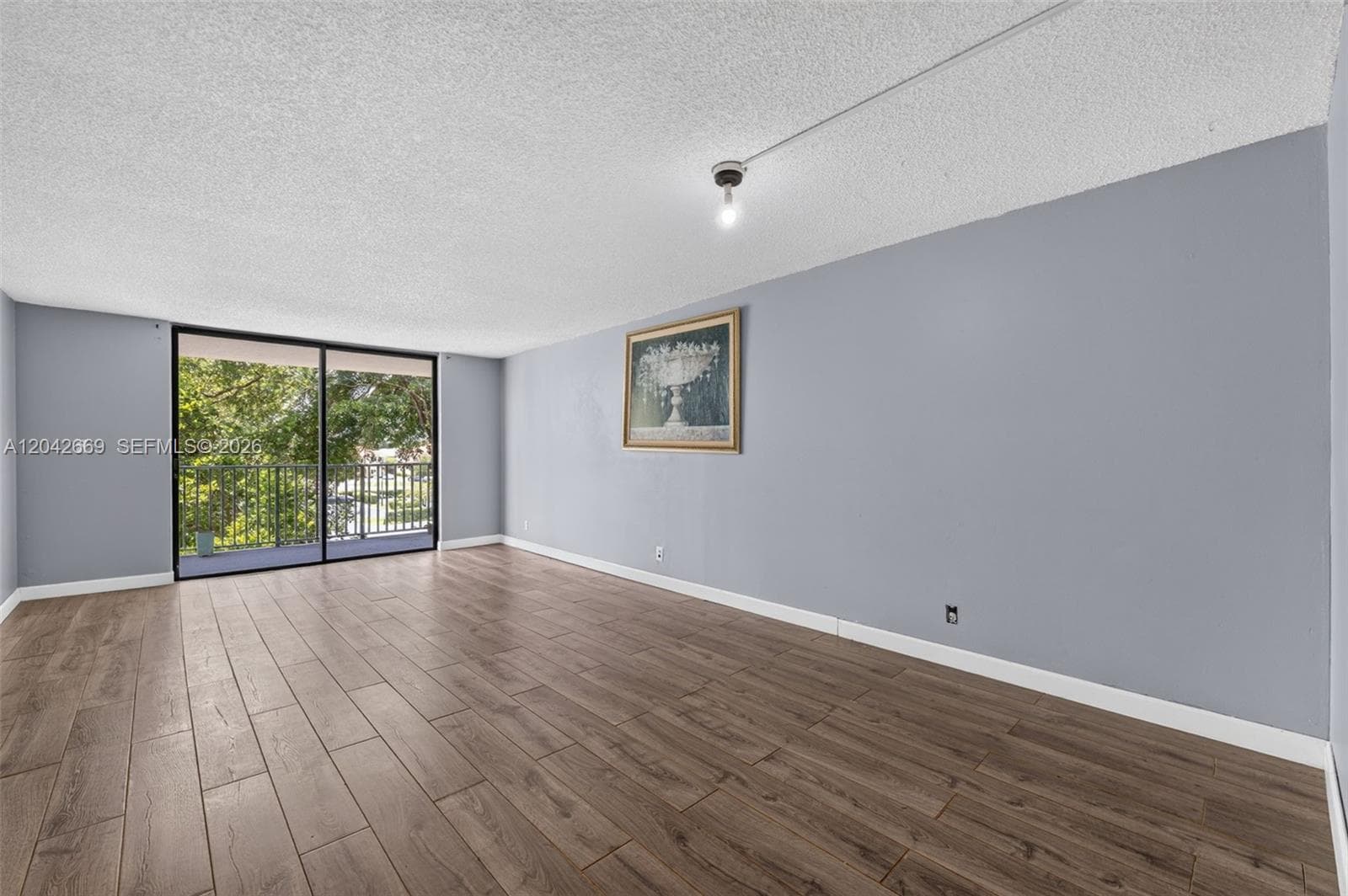 6190 Woodlands Blvd # 316, Tamarac FL 33319 photo 3