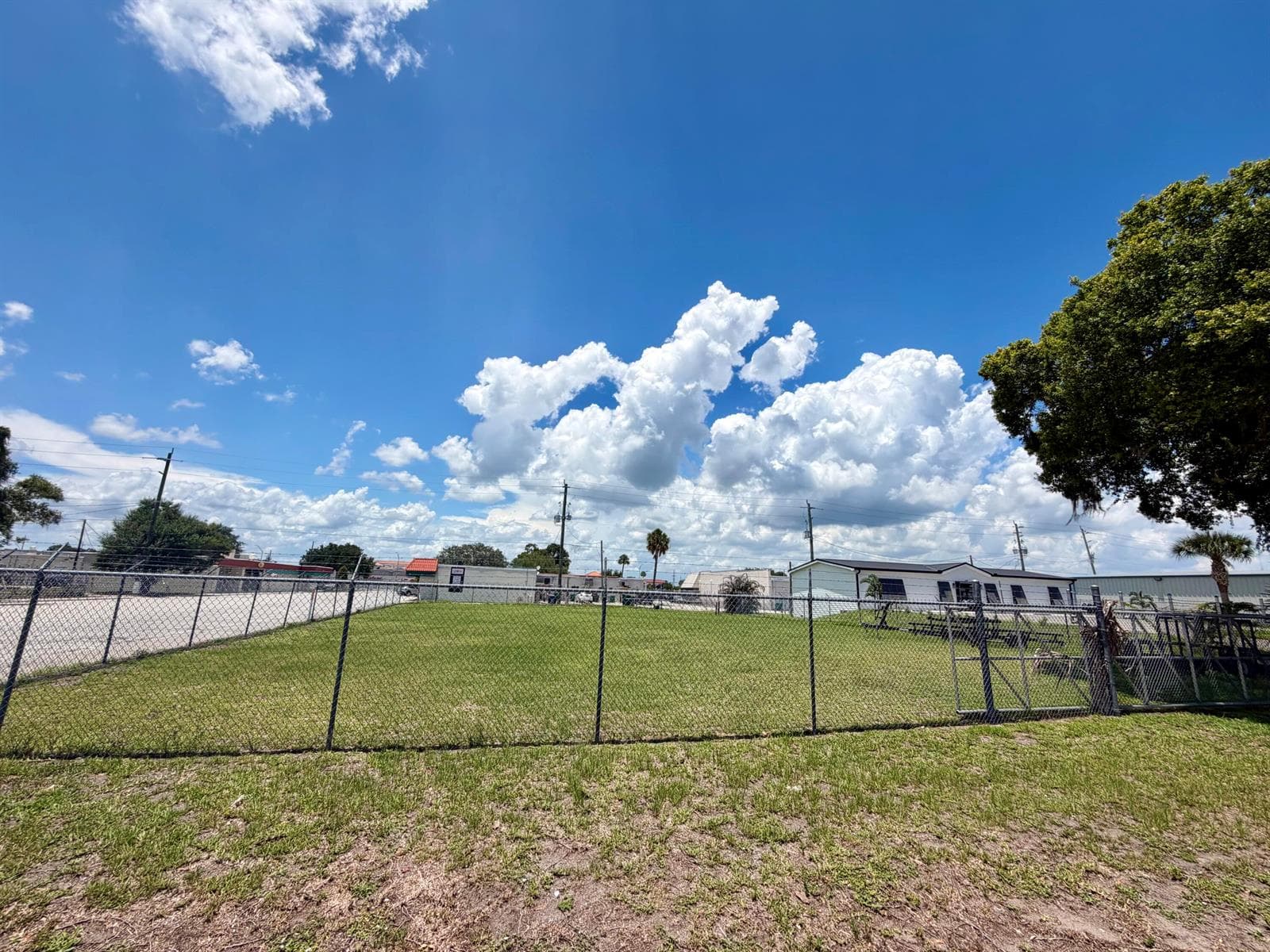 203 SW 3rd Avenue, Okeechobee FL 34974 photo 3