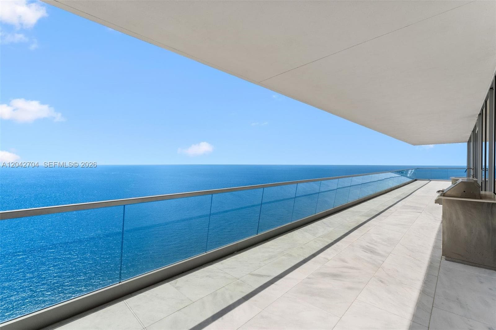 18501 Collins Ave # 04, Sunny Isles Beach FL 33160 photo 2