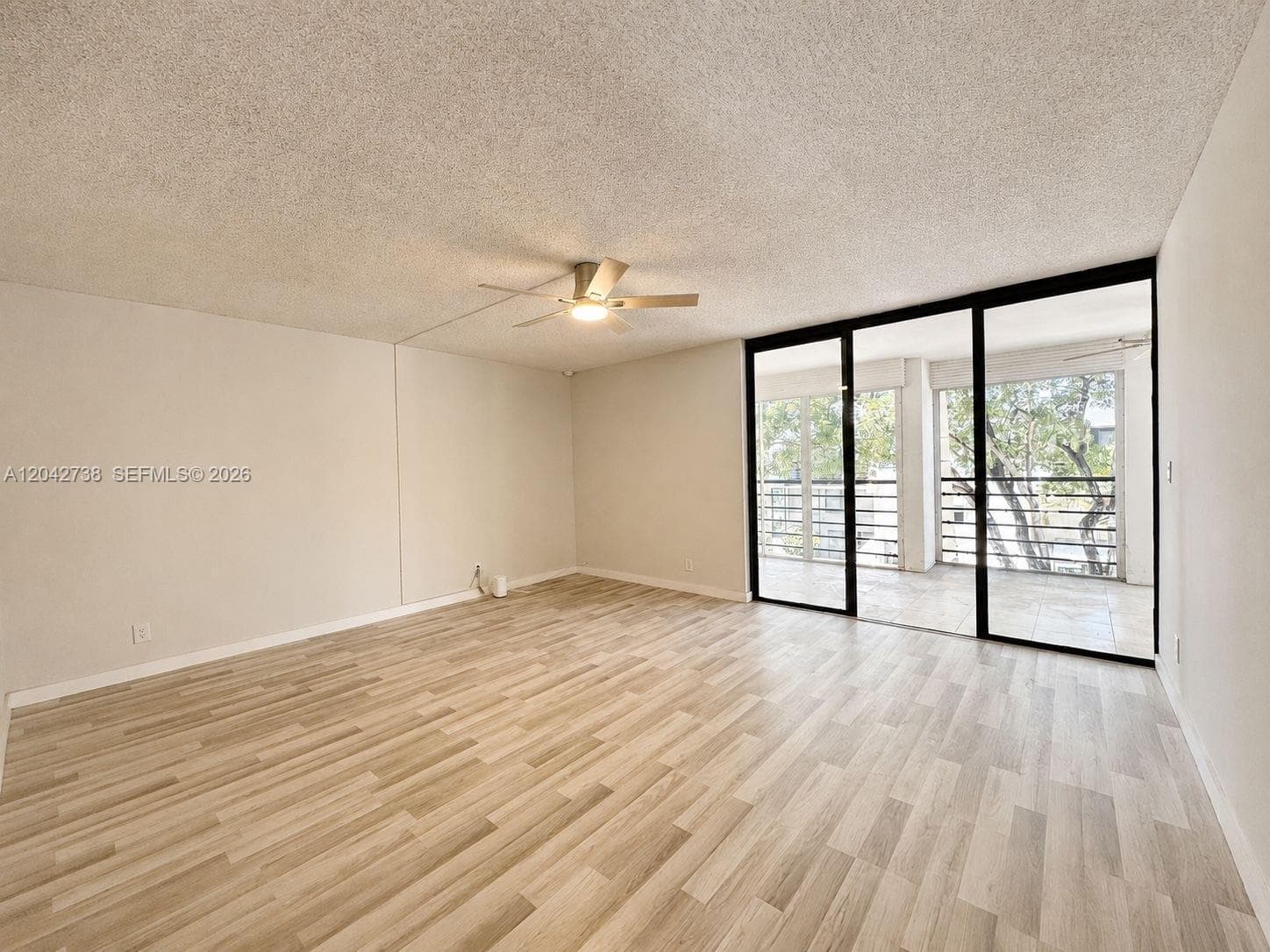 20200 W Country Club Dr # PH16, Aventura FL 33180 photo 3