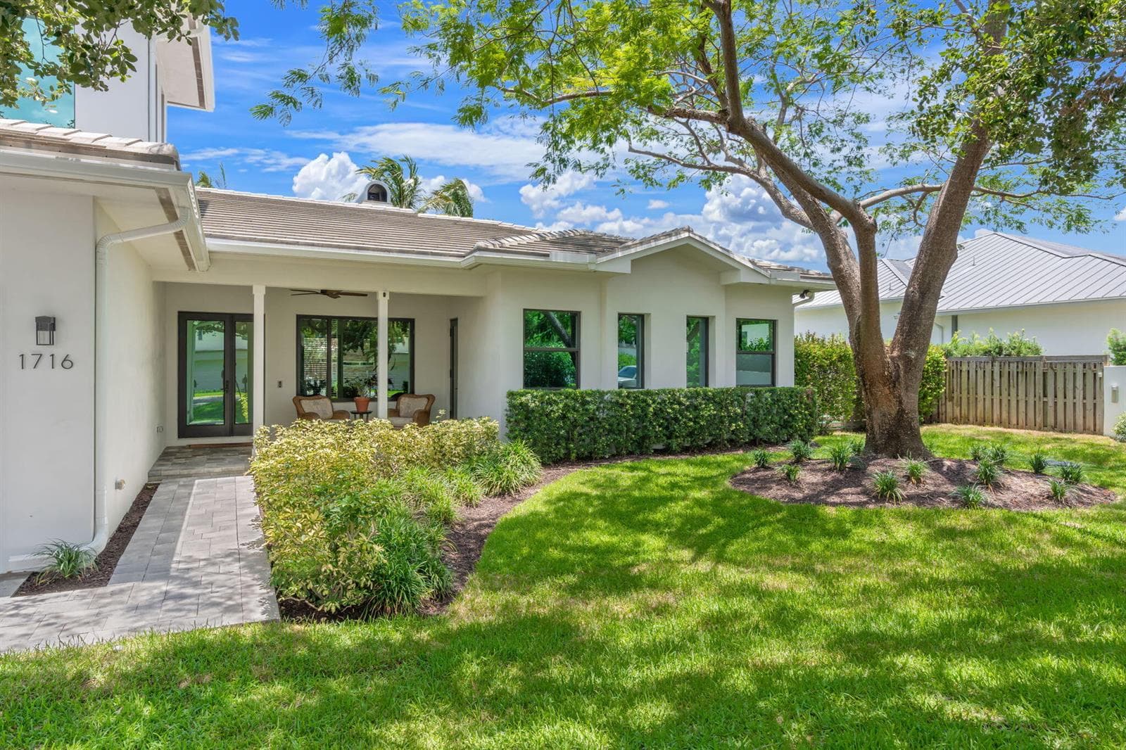 1716 Middle River Drive, Fort Lauderdale FL 33305 photo 3