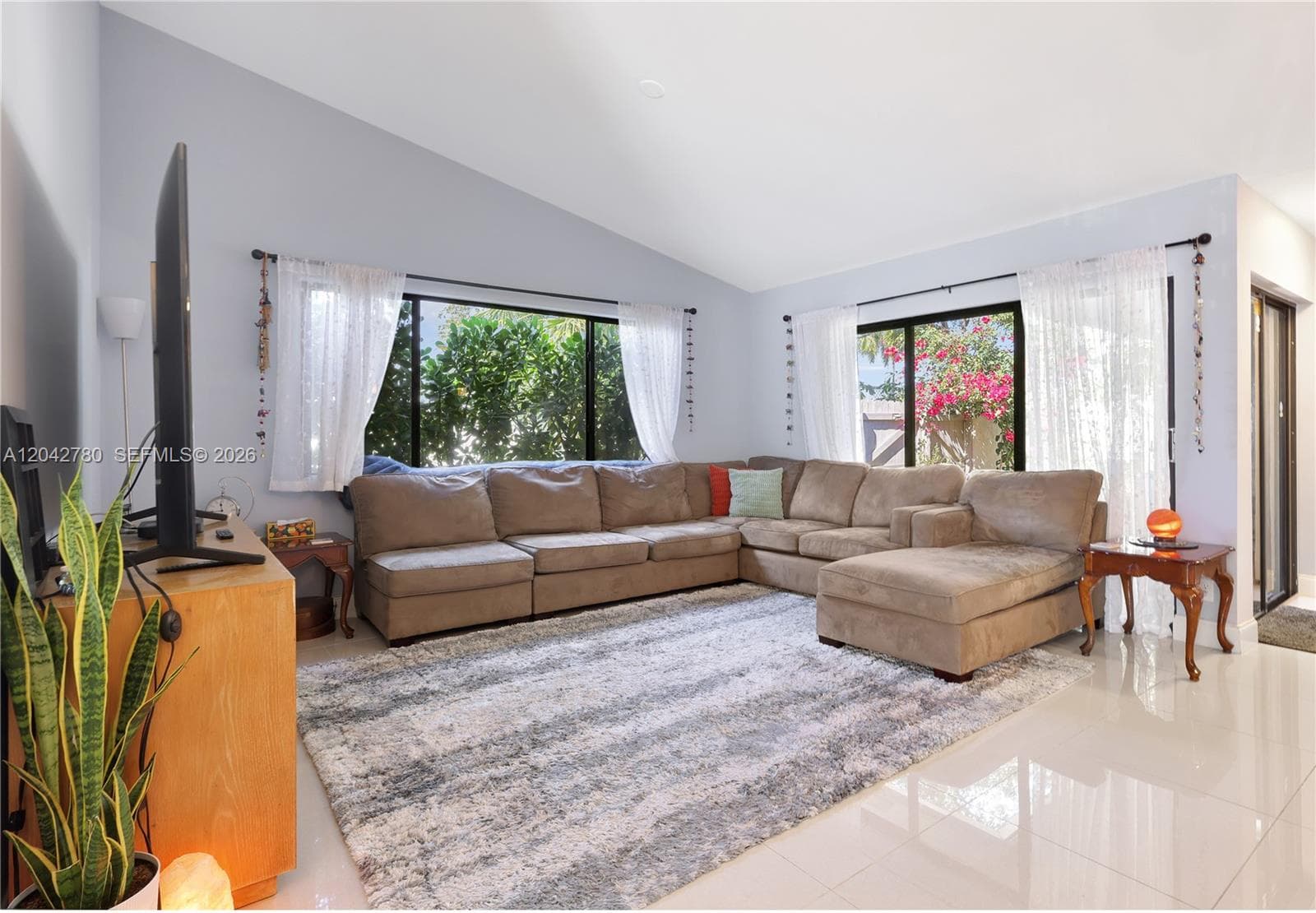 3064 S Oakland Forest Dr # 1006, Oakland Park FL 33309 photo 2
