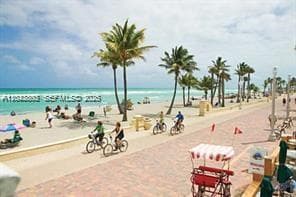 2126 Arthur St # 1, Hollywood FL 33020