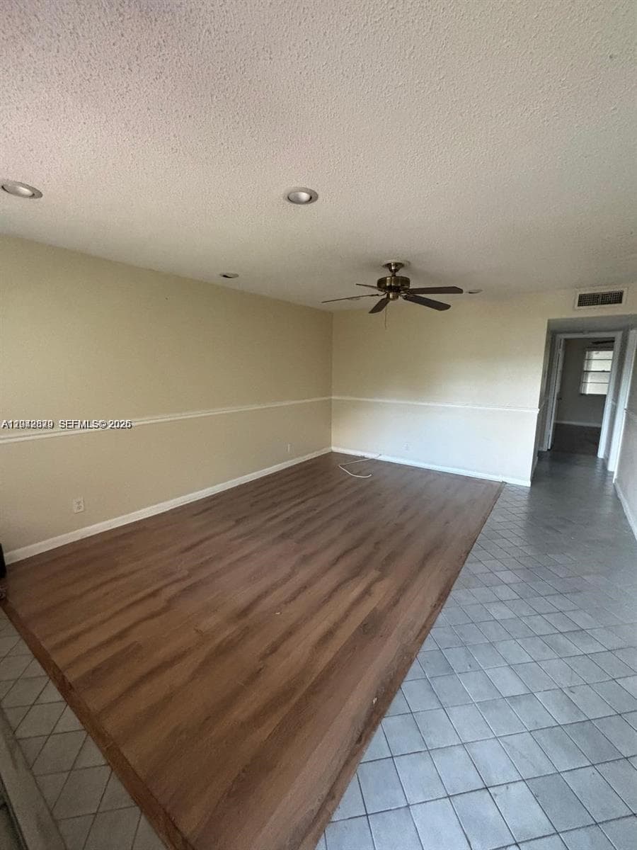 280 Northampton # N, West Palm Beach FL 33417 photo 2