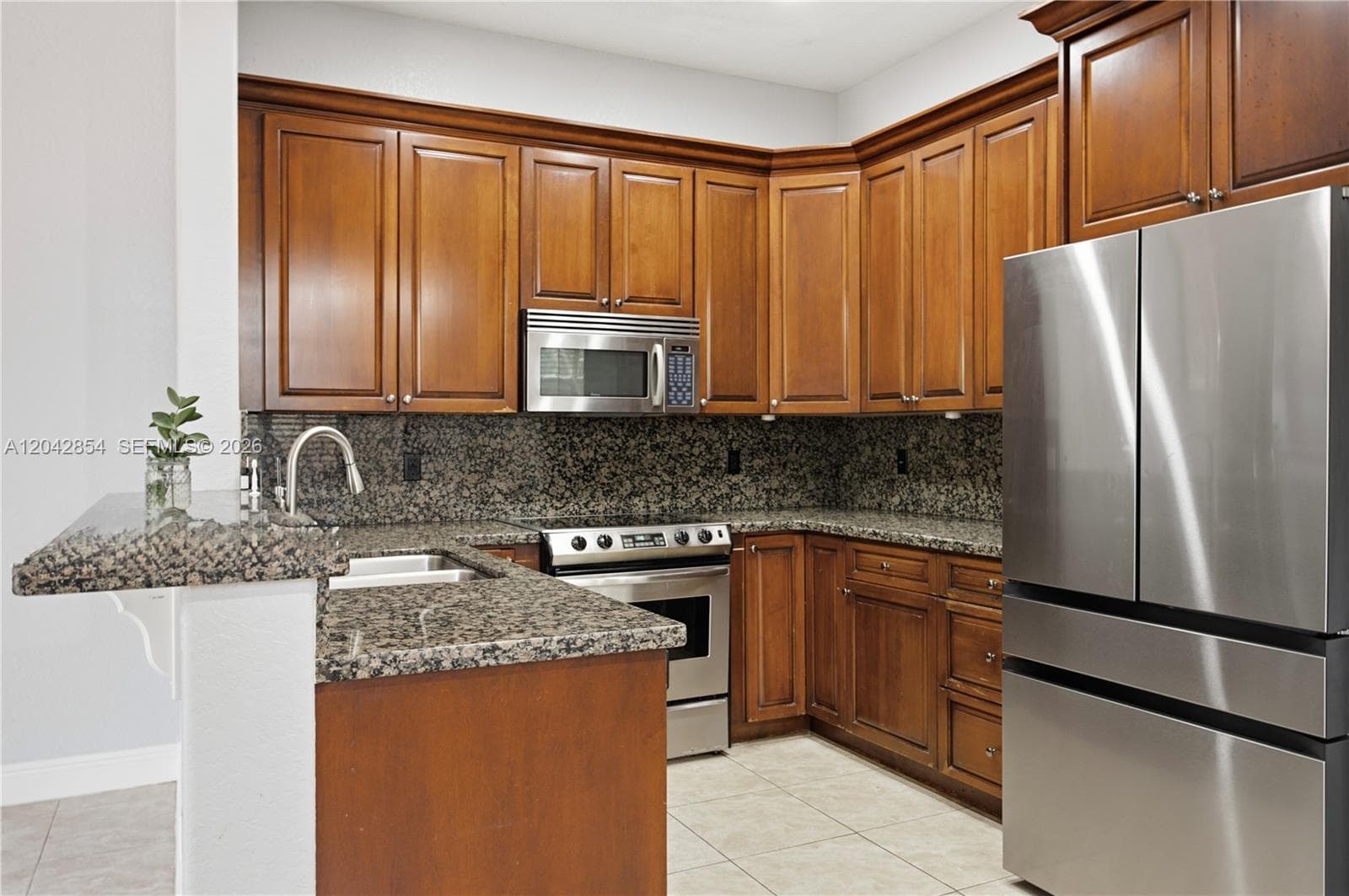 1321 NE 5th Ter, Fort Lauderdale FL 33304 photo 2