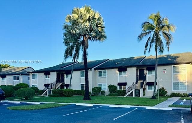 4000 Crystal Lake Dr # 112, Deerfield Beach FL 33064 photo 2