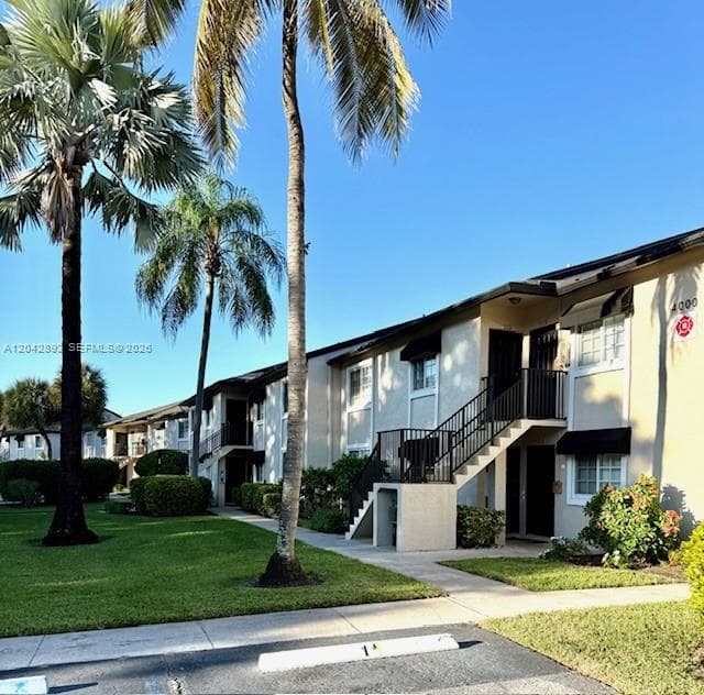 4000 Crystal Lake Dr # 112, Deerfield Beach FL 33064 photo 3