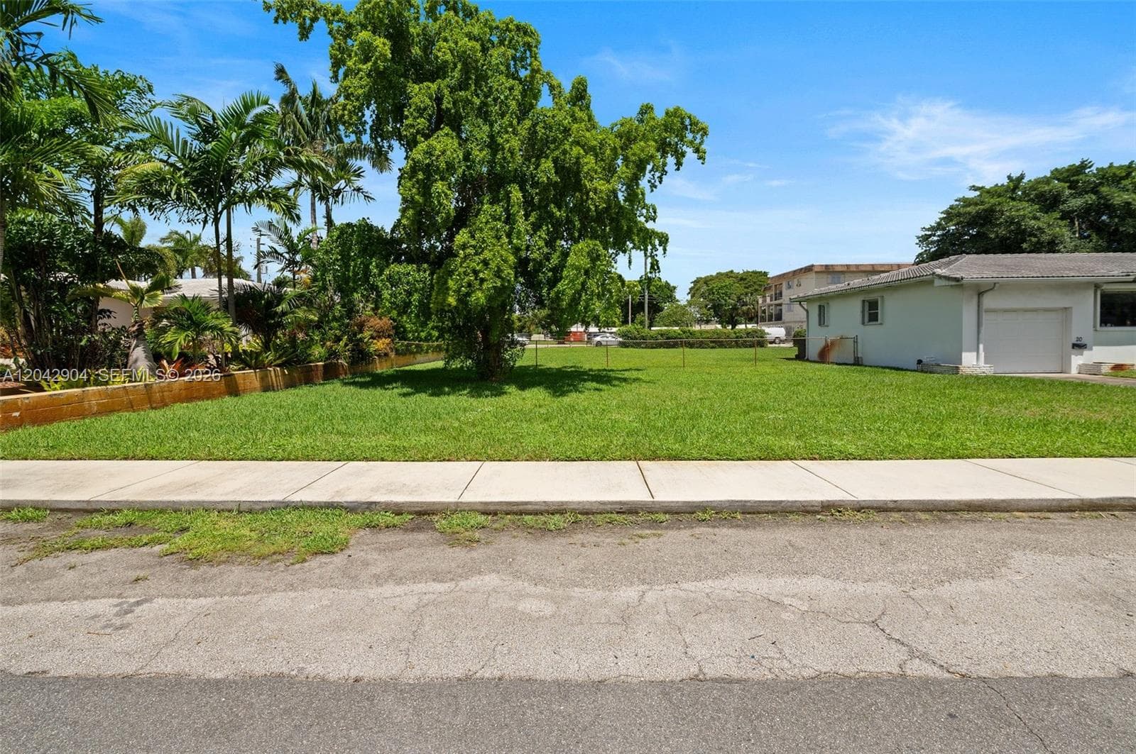 20 SW 4th St, Dania Beach FL 33004 photo 3