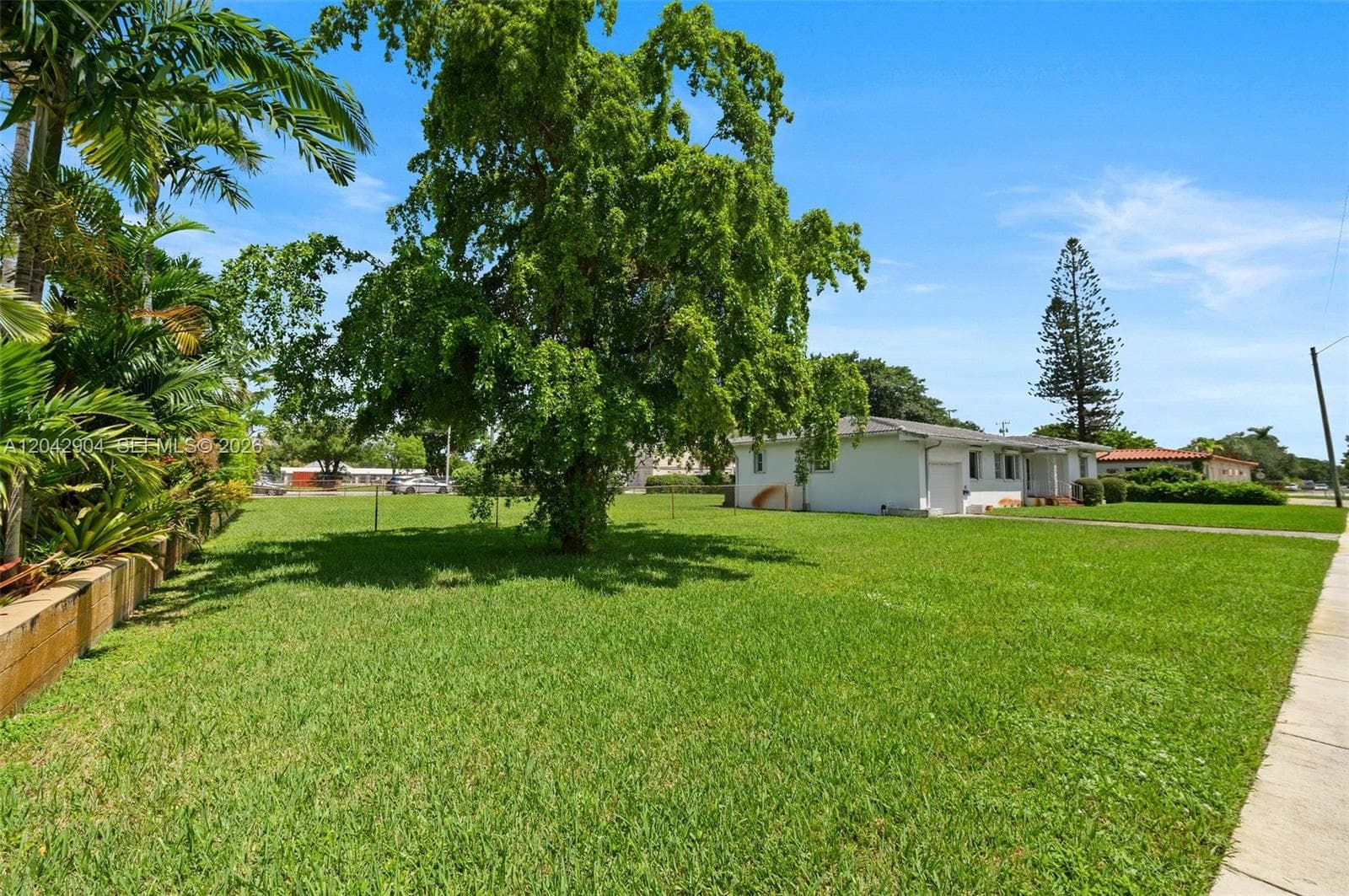 20 SW 4th St, Dania Beach FL 33004 photo 4