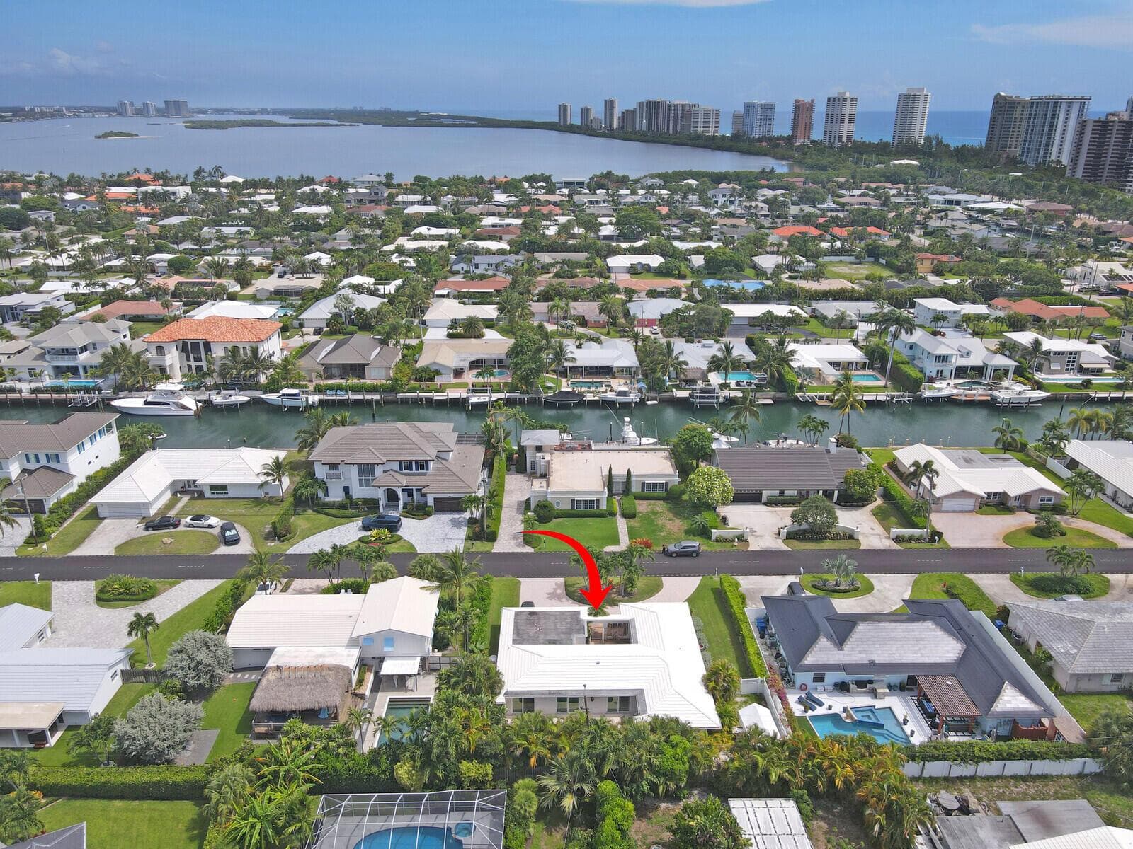 1211 Bimini Lane, Riviera Beach FL 33404 photo 4