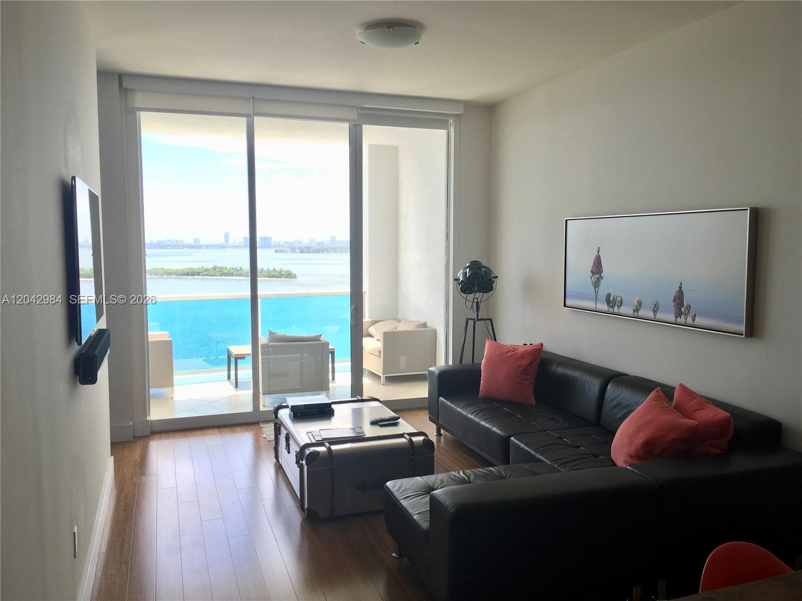 725 NE 22nd St # 14E, Miami FL 33137 photo 5