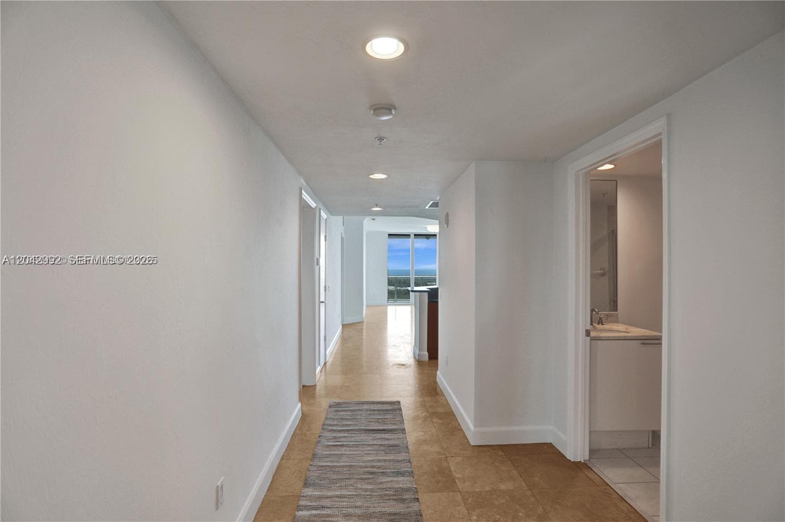 15051 Royal Oaks Ln # 2603, North Miami FL 33181 photo 4