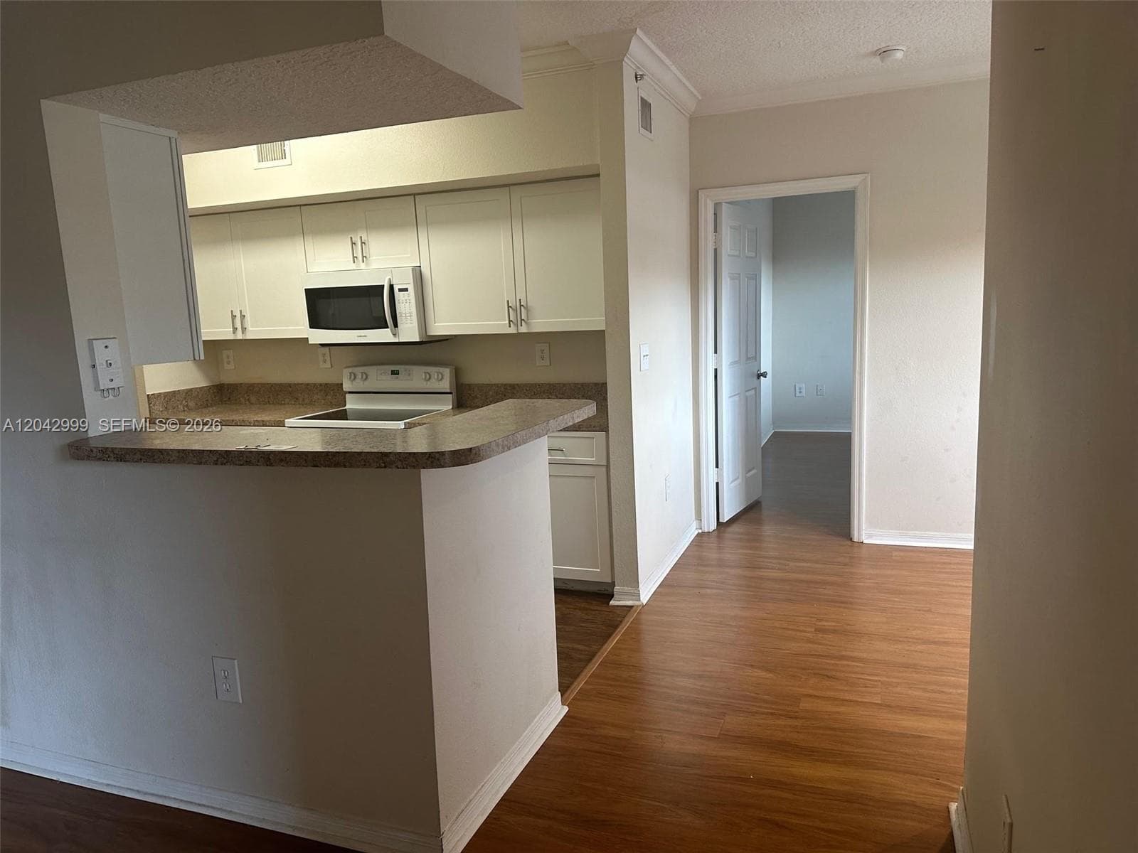 11600 SW 2nd St # 18207, Pembroke Pines FL 33025 photo 5