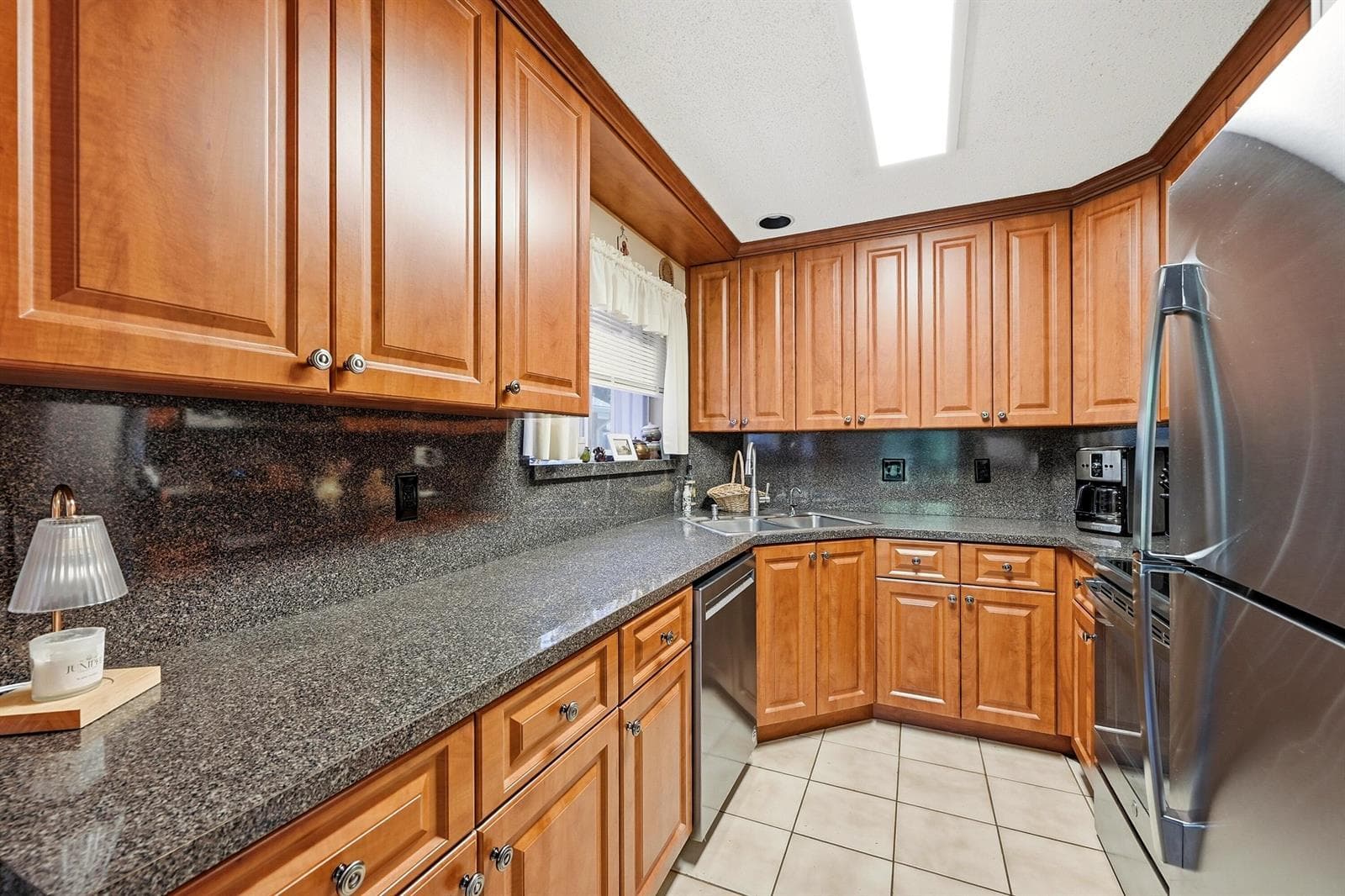 2118 Discovery Circle W, Deerfield Beach FL 33442 photo 4
