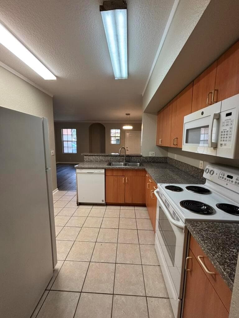 2412 Belmont Lane, North Lauderdale FL 33068 photo 3