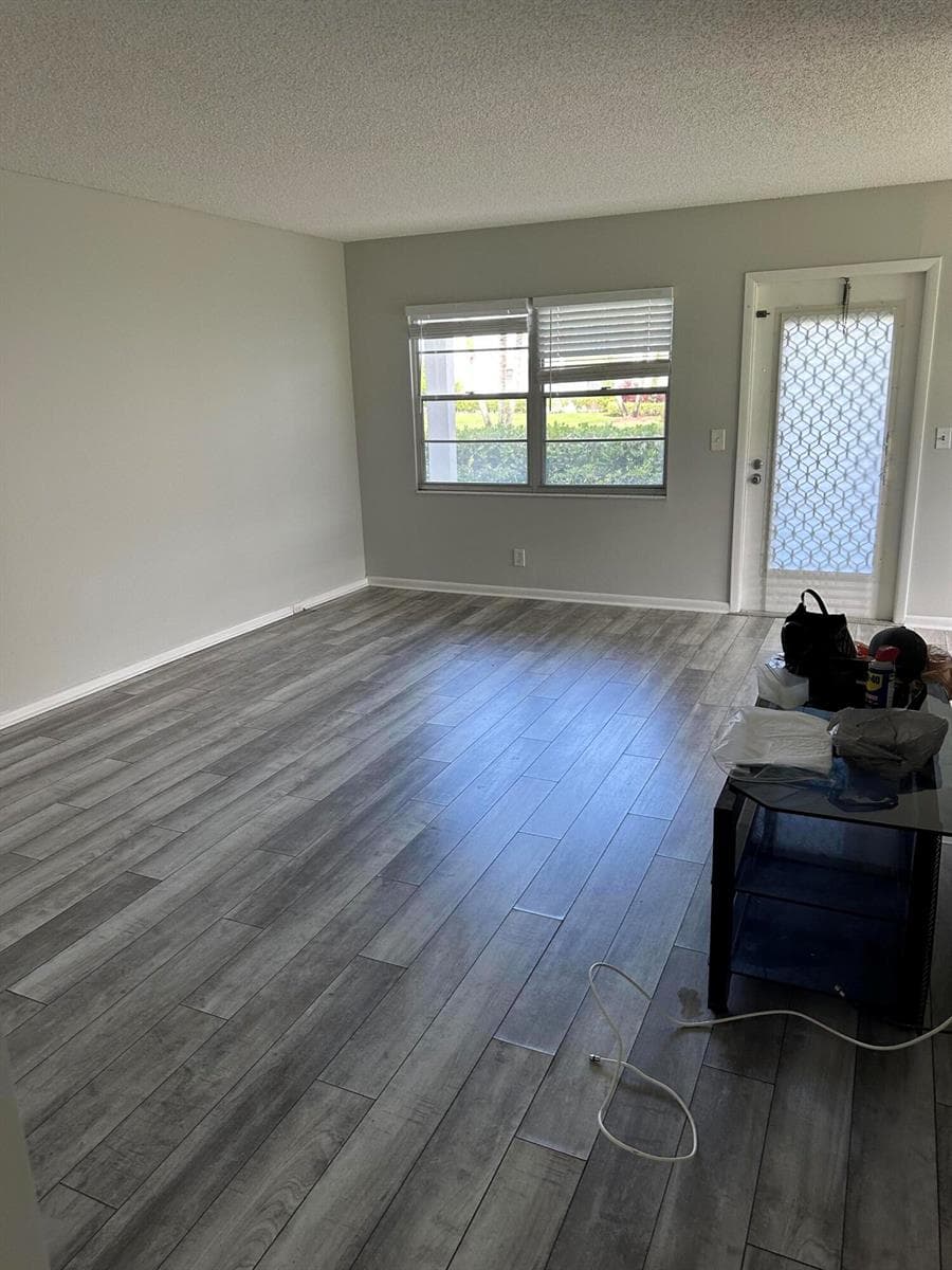 599 Fanshaw O, Boca Raton FL 33434 photo 4