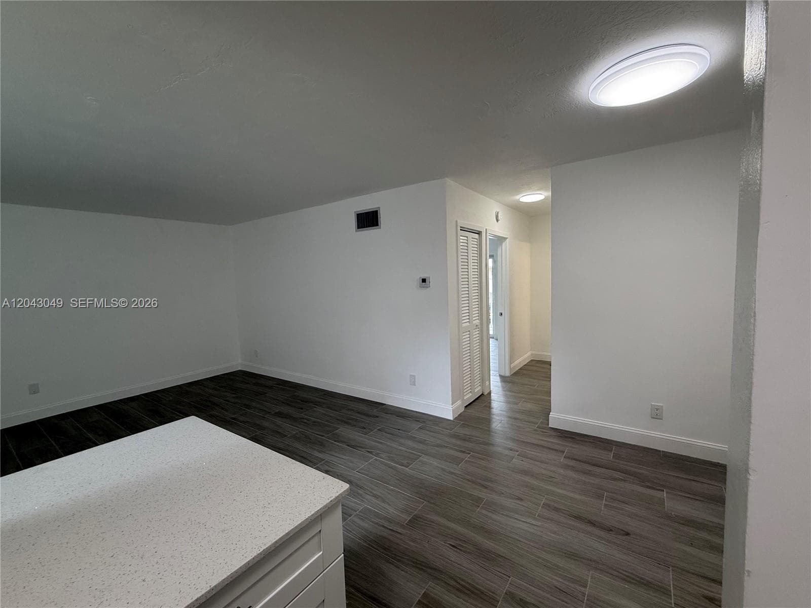 1895 Venice Park Dr # B6, Miami, FL 33181 photo 3