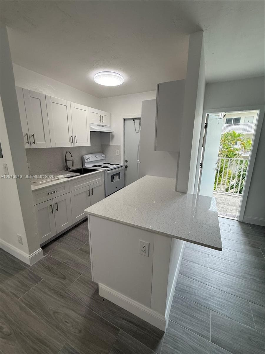 1895 Venice Park Dr # B6, Miami, FL 33181 photo 4