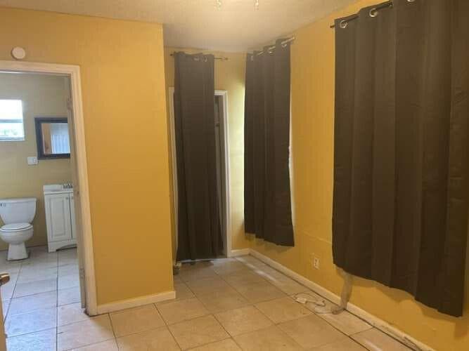 1226 NW 23rd Terrace, Fort Lauderdale FL 33311 photo 5